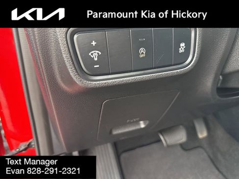 Used 2022 Kia Soul LX FWD image 16