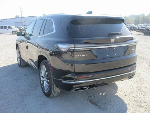 New 2026 Buick Enclave Avenir w/ Super Cruise Package image 8