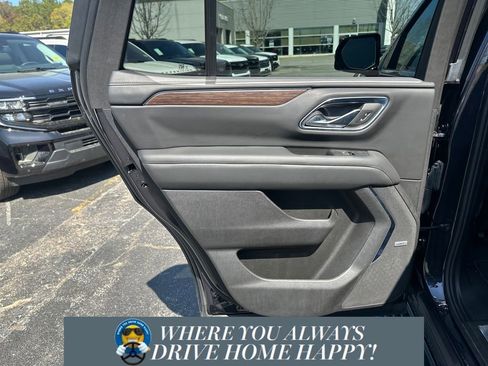 Used 2023 Chevrolet Tahoe High Country RWD image 27