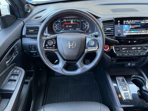 Used 2020 Honda Passport Touring image 16