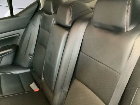 Used 2022 Nissan Altima 2.5 SR image 18