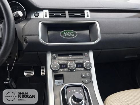 Used 2019 Land Rover Range Rover Evoque HSE Dynamic AWD/4WD image 9