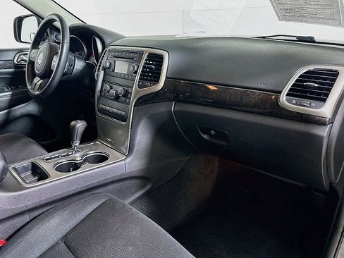 Used 2013 Jeep Grand Cherokee Laredo AWD/4WD image 27