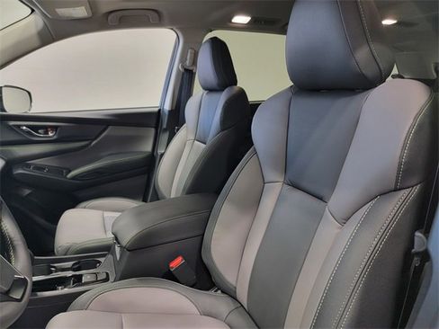 Used 2025 Subaru Ascent Onyx Edition image 11