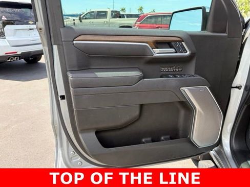 Certified 2025 Chevrolet Silverado 1500 High Country w/ Z71 Off-Road Package AWD/4WD image 12