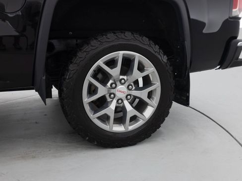 Used 2018 GMC Sierra 1500 SLT AWD/4WD image 22