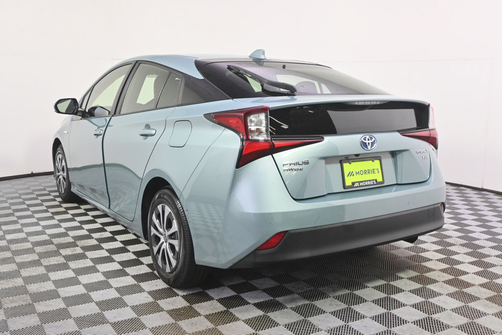 Used 2020 Toyota Prius XLE AWD/4WD image 4