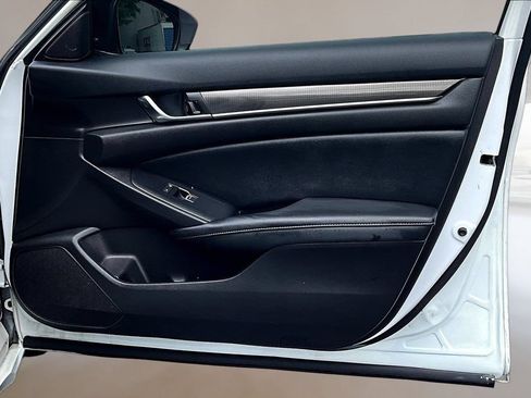 Used 2022 Honda Accord Sport image 24