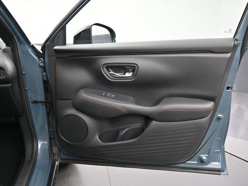 Certified 2024 Honda HR-V Sport image 38