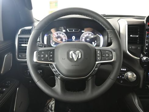 Used 2025 RAM 1500 Laramie w/ Night Edition AWD/4WD image 38