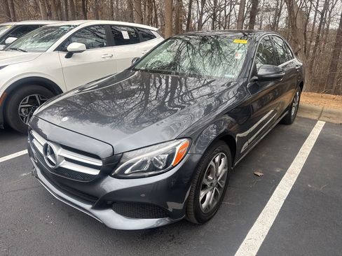 Used 2016 Mercedes-Benz C 300 4MATIC Sedan image 3