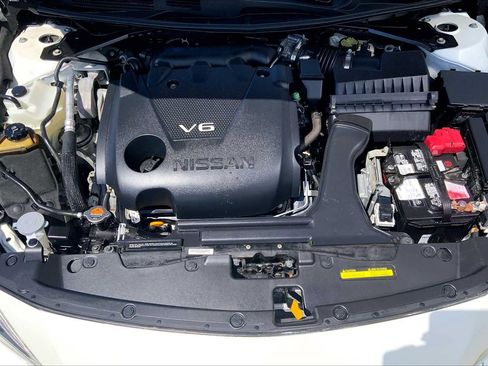 Used 2016 Nissan Maxima Platinum FWD image 31