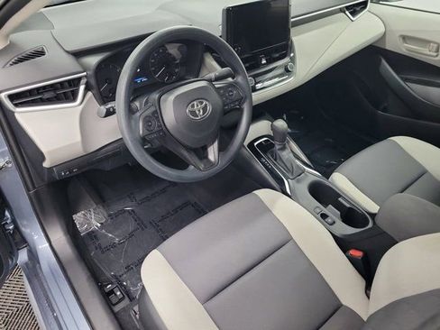 Used 2023 Toyota Corolla LE image 21