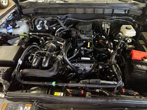 Used 2024 Ford Bronco Big Bend image 31