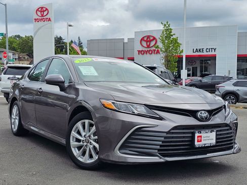 Certified 2023 Toyota Camry LE FWD image 2