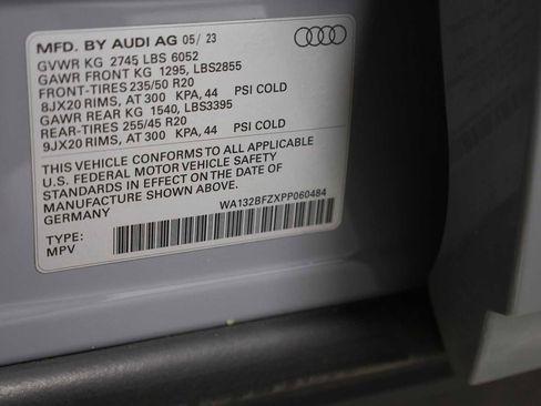 Used 2023 Audi Q4 e-tron Premium Plus image 42