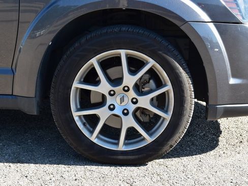 Used 2019 Dodge Journey GT image 4