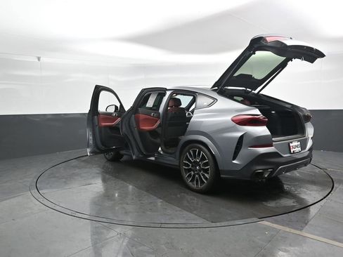 Used 2024 BMW X6 xDrive40i w/ Premium Package image 52