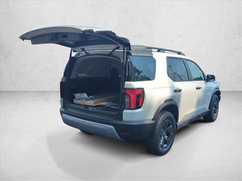 New 2026 Honda Passport RTL image 2