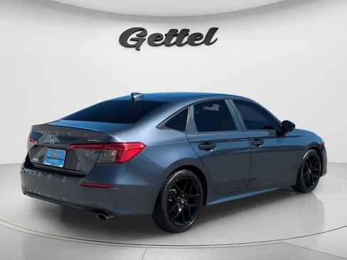 Used 2022 Honda Civic Sport image 5