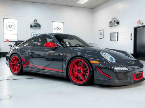 Used 2011 Porsche 911 GT3 RS image 5