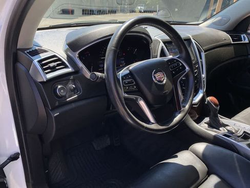 Used 2015 Cadillac SRX Premium w/ Driver Assist Package AWD/4WD image 2