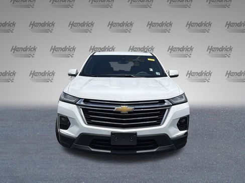Used 2023 Chevrolet Traverse LT AWD/4WD image 3