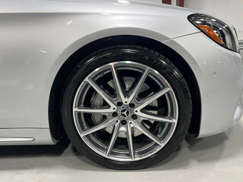 Used 2018 Mercedes-Benz S 560 4MATIC Sedan image 16