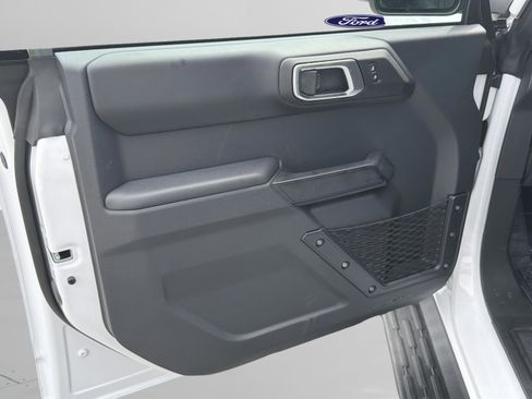 New 2026 Ford Bronco Outer Banks AWD/4WD image 13