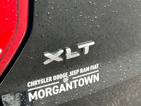 Used 2018 Ford Explorer XLT w/ Equipment Group 202A image 18