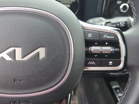 Used 2023 Kia Sorento SX AWD/4WD image 15