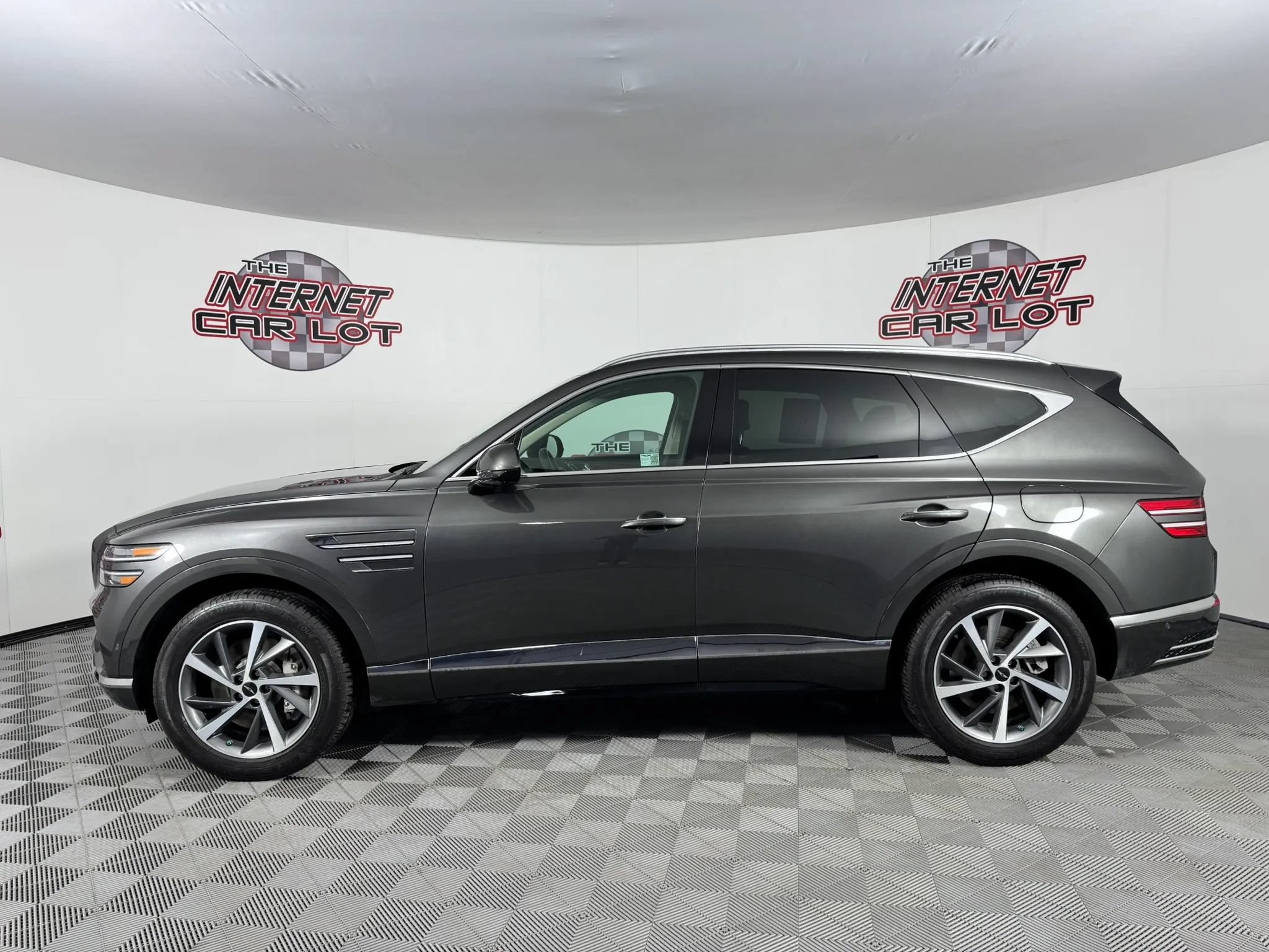 Used 2025 Genesis GV80 2.5T Advanced AWD/4WD image 4