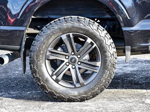 Used 2021 Ford F150 Lariat w/ Equipment Group 502A High image 12