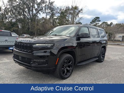 Used 2023 Jeep Wagoneer Series II image 8