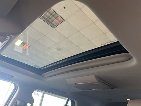 Used 2019 GMC Yukon Denali w/ Denali Ultimate Package image 37