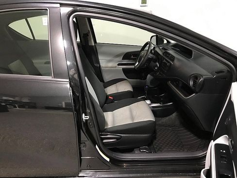 Used 2014 Toyota Prius C Two image 19