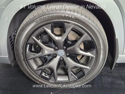 New 2026 Lexus TX 500h AWD image 9