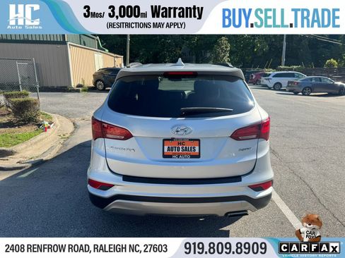 Used 2017 Hyundai Santa Fe Sport FWD image 4