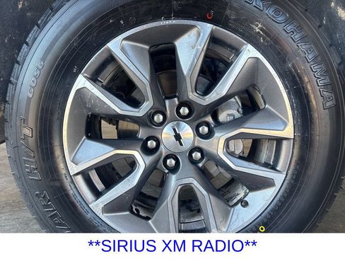Used 2020 Chevrolet Silverado 1500 RST AWD/4WD image 10