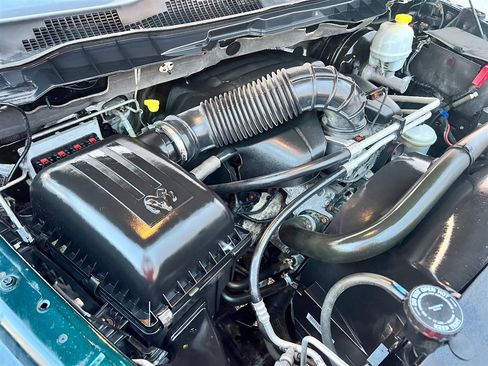 Used 2011 RAM 1500 Sport image 33