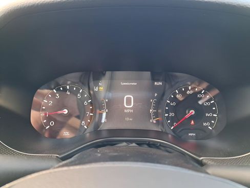 New 2026 Jeep Compass Latitude w/ Sun and Sound Group AWD/4WD image 19