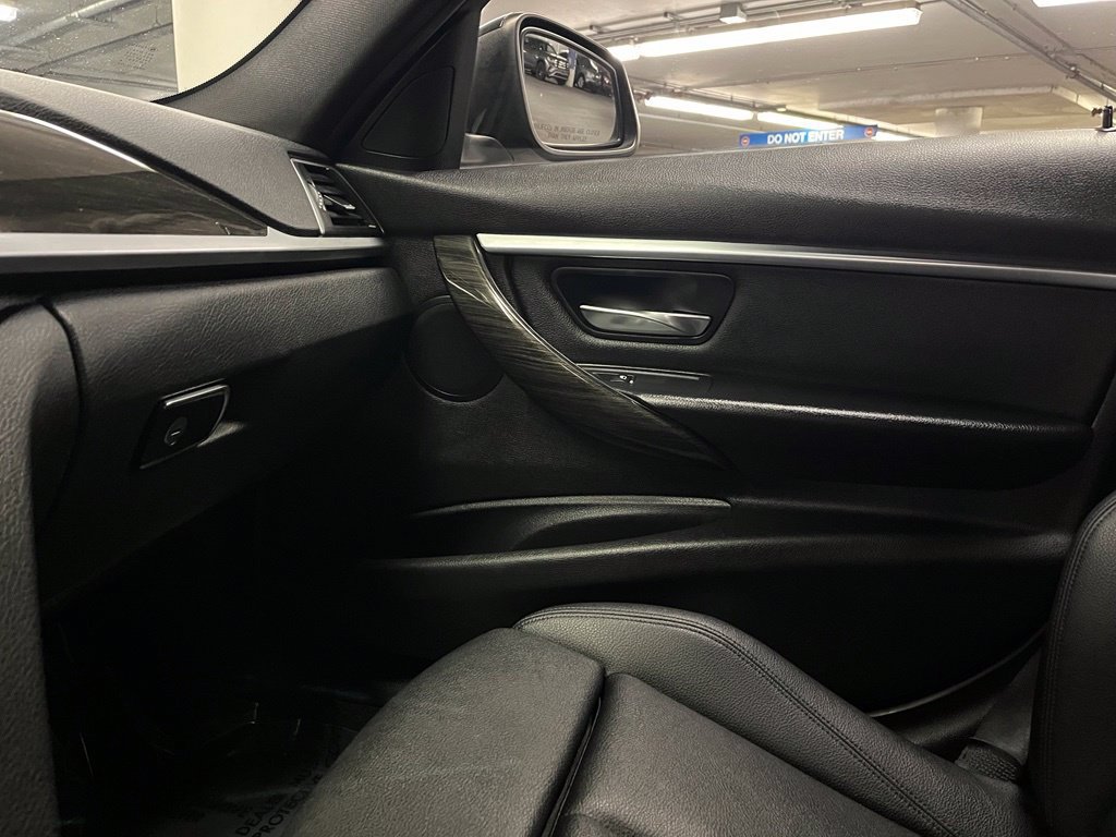 Used 2016 BMW 328i xDrive Sedan AWD/4WD image 27