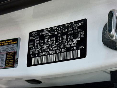 Used 2024 Hyundai Kona SEL image 12