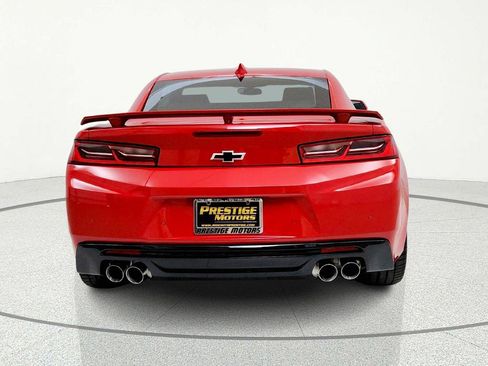 Used 2017 Chevrolet Camaro SS image 7