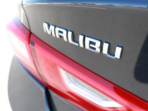 Used 2023 Chevrolet Malibu LT FWD image 6