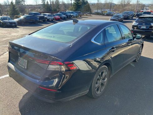Used 2023 Honda Accord EX image 5
