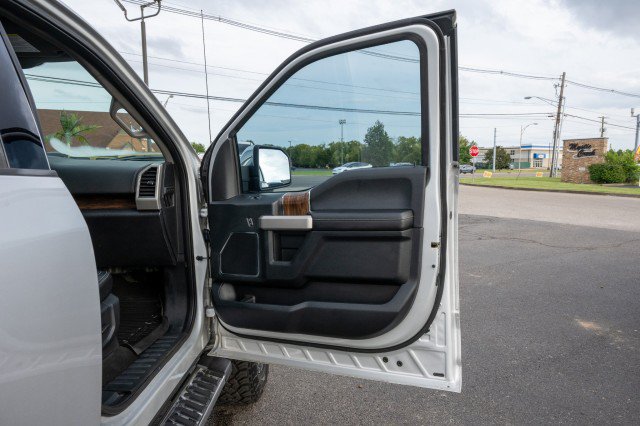 Used 2019 Ford F150 Lariat AWD/4WD image 34