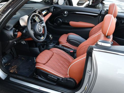 Used 2023 MINI Cooper S image 58