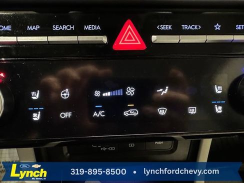 Used 2025 Hyundai Tucson Limited AWD/4WD image 16
