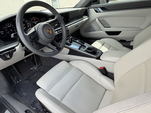 Certified 2021 Porsche 911 Carrera 4S AWD/4WD image 4